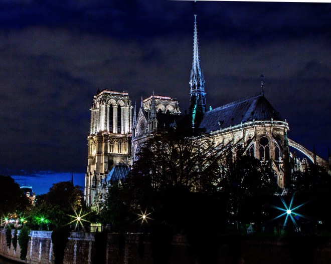 Notre Dame 8PM